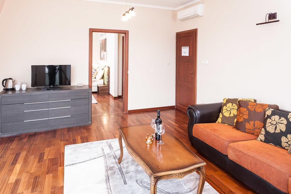 Modern Inn Boutique Hotel Skopje Zewnętrze zdjęcie