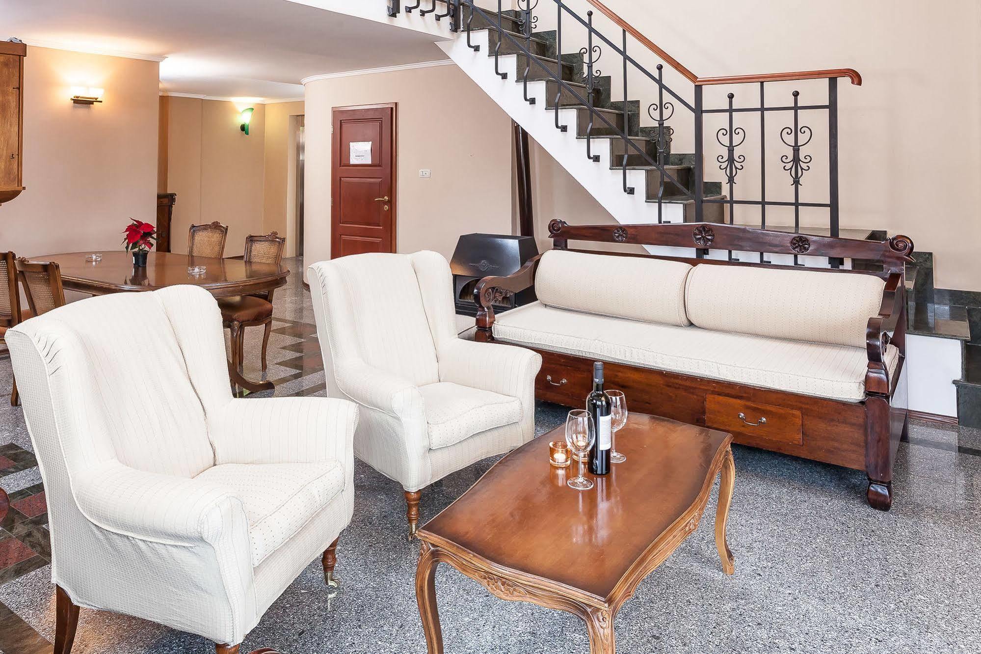 Modern Inn Boutique Hotel Skopje Zewnętrze zdjęcie