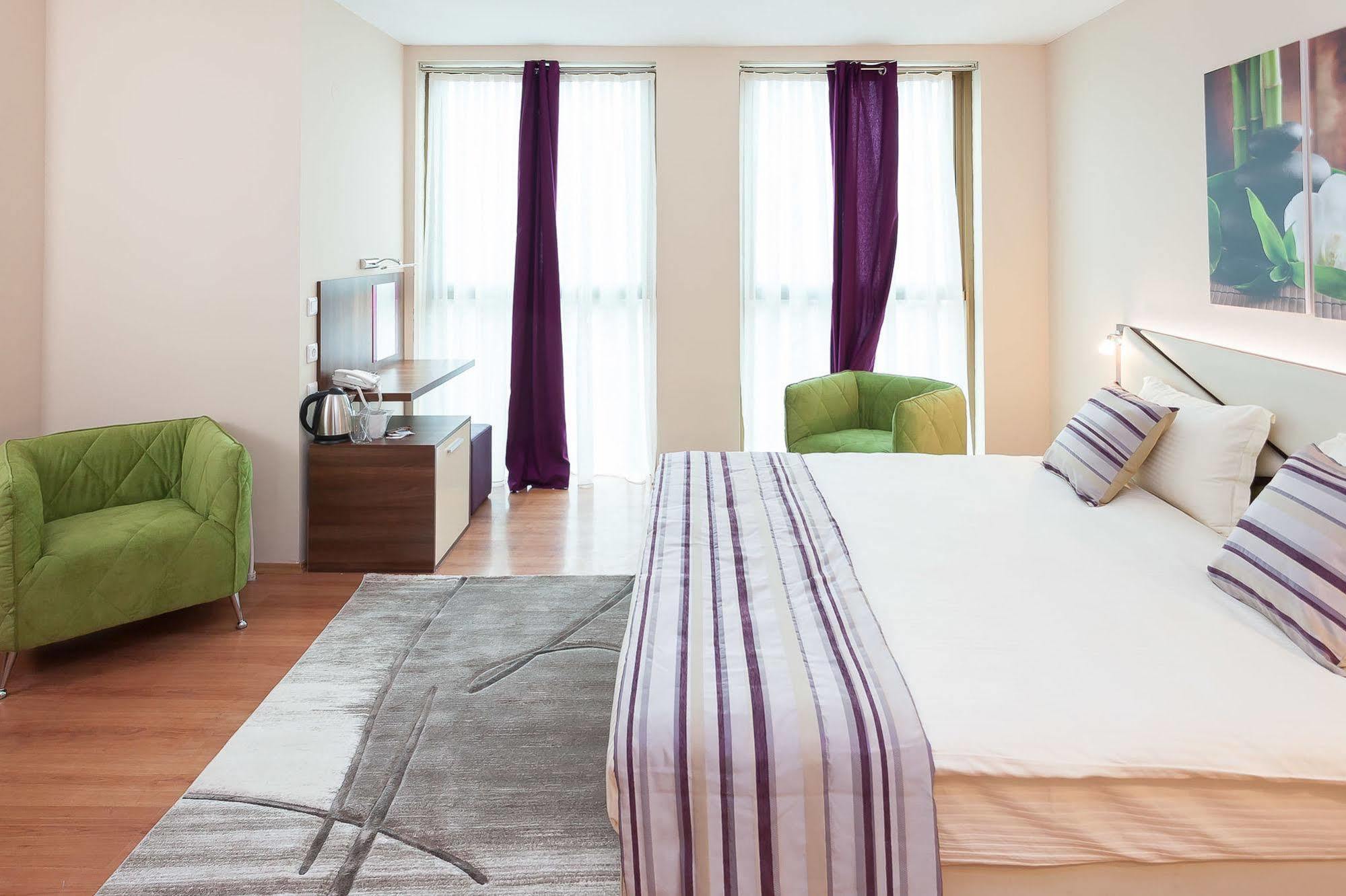 Modern Inn Boutique Hotel Skopje Zewnętrze zdjęcie