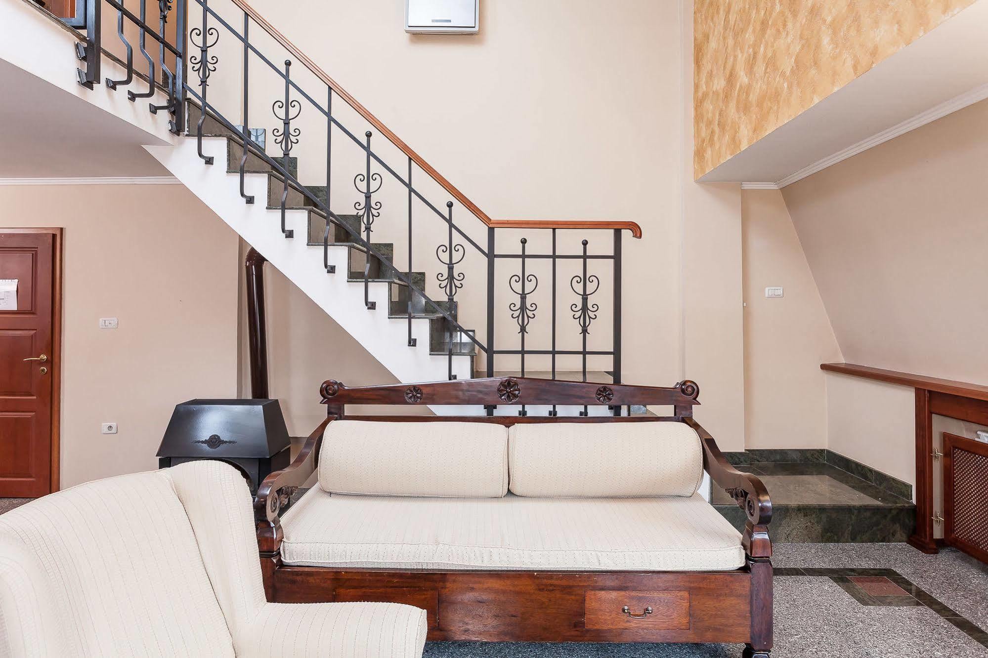 Modern Inn Boutique Hotel Skopje Zewnętrze zdjęcie