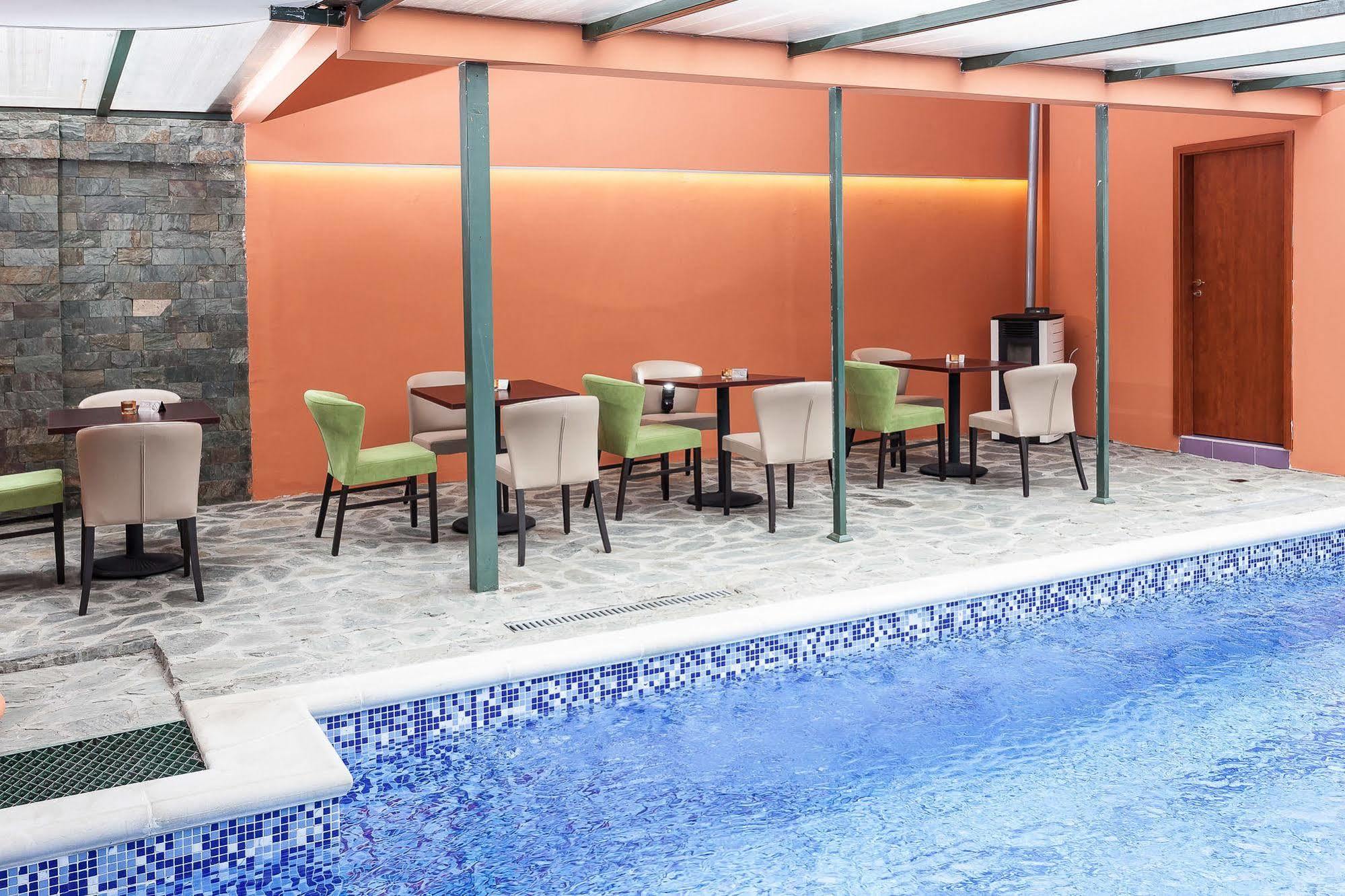 Modern Inn Boutique Hotel Skopje Zewnętrze zdjęcie