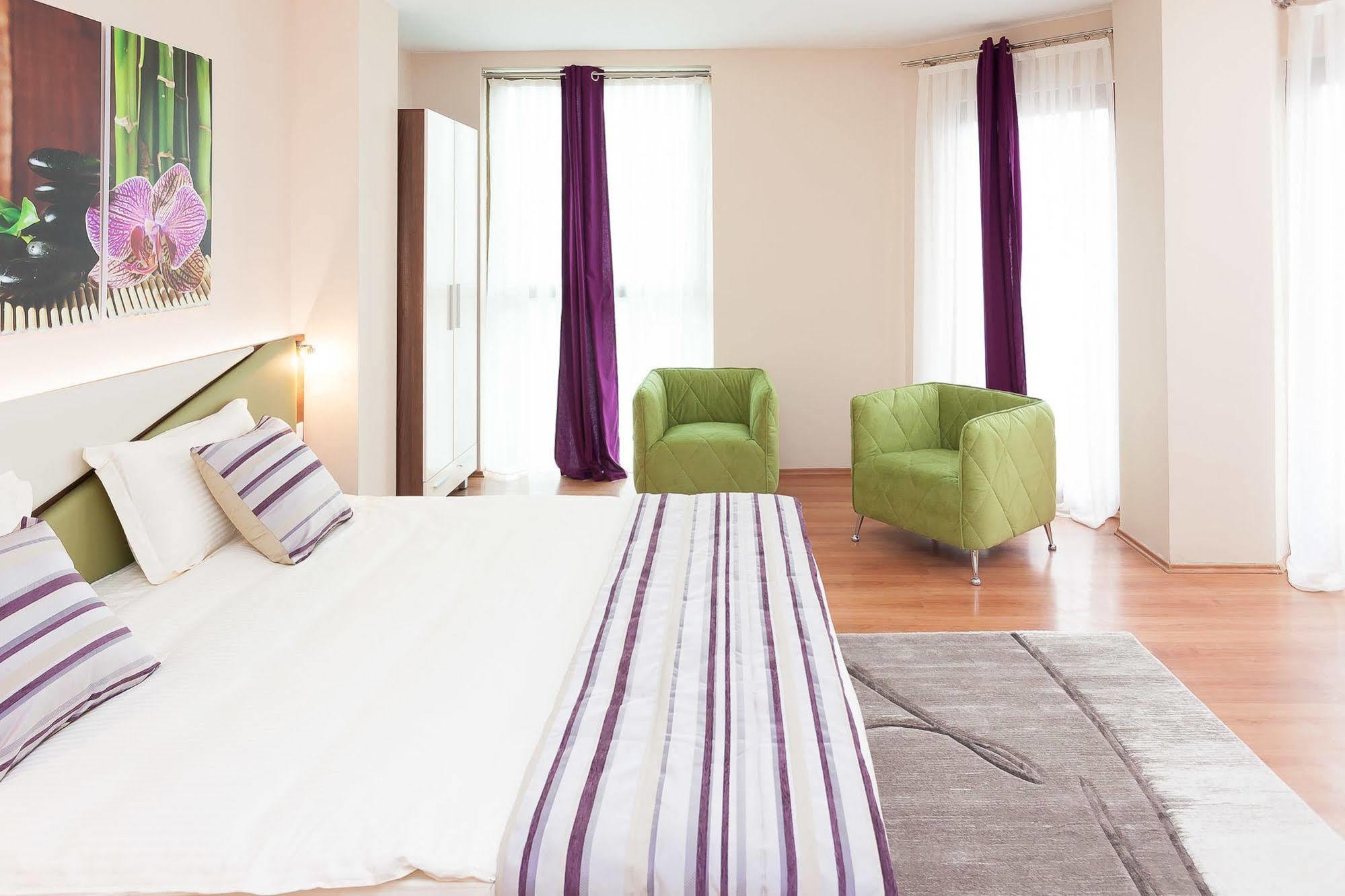 Modern Inn Boutique Hotel Skopje Zewnętrze zdjęcie