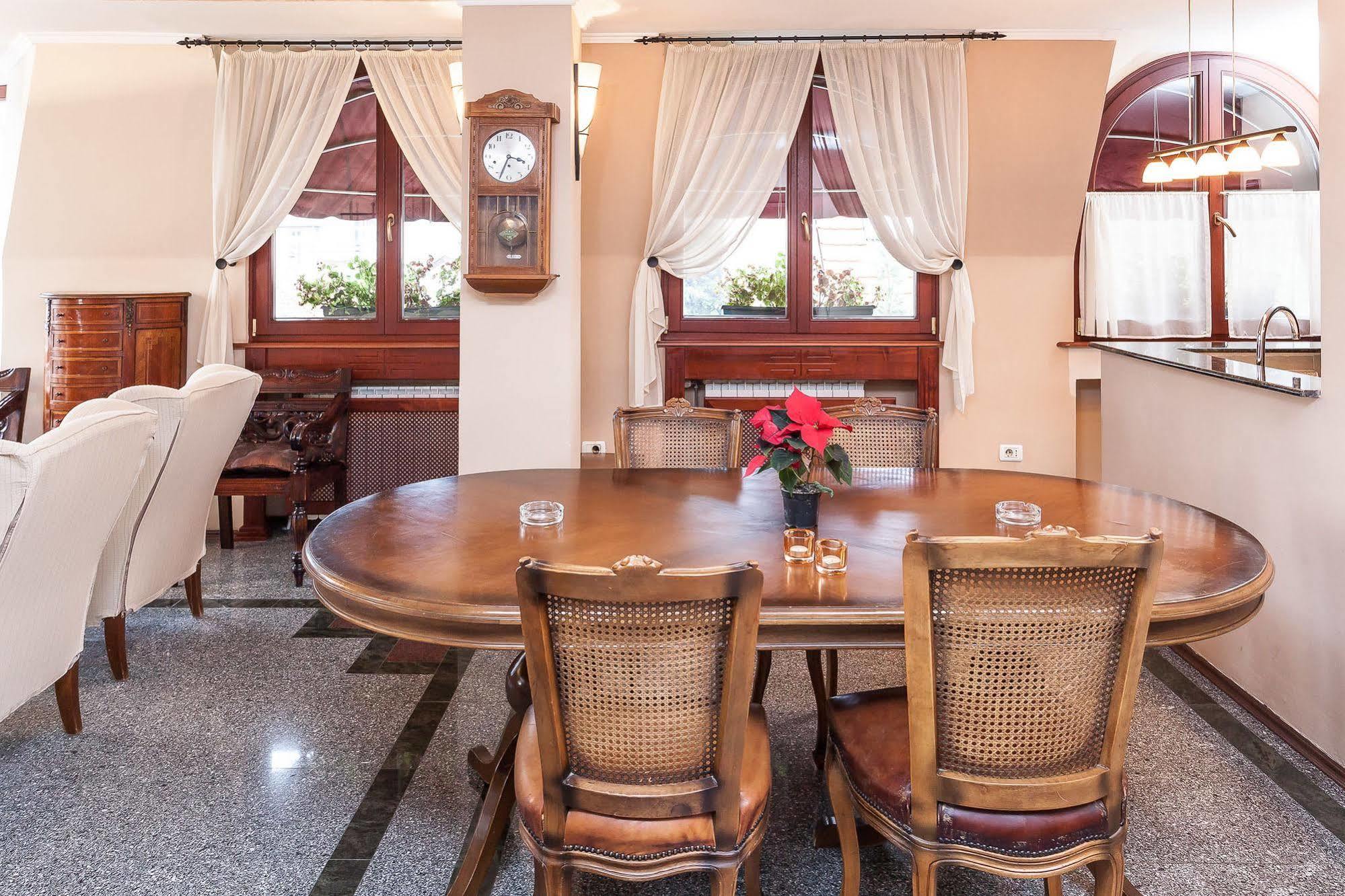 Modern Inn Boutique Hotel Skopje Zewnętrze zdjęcie