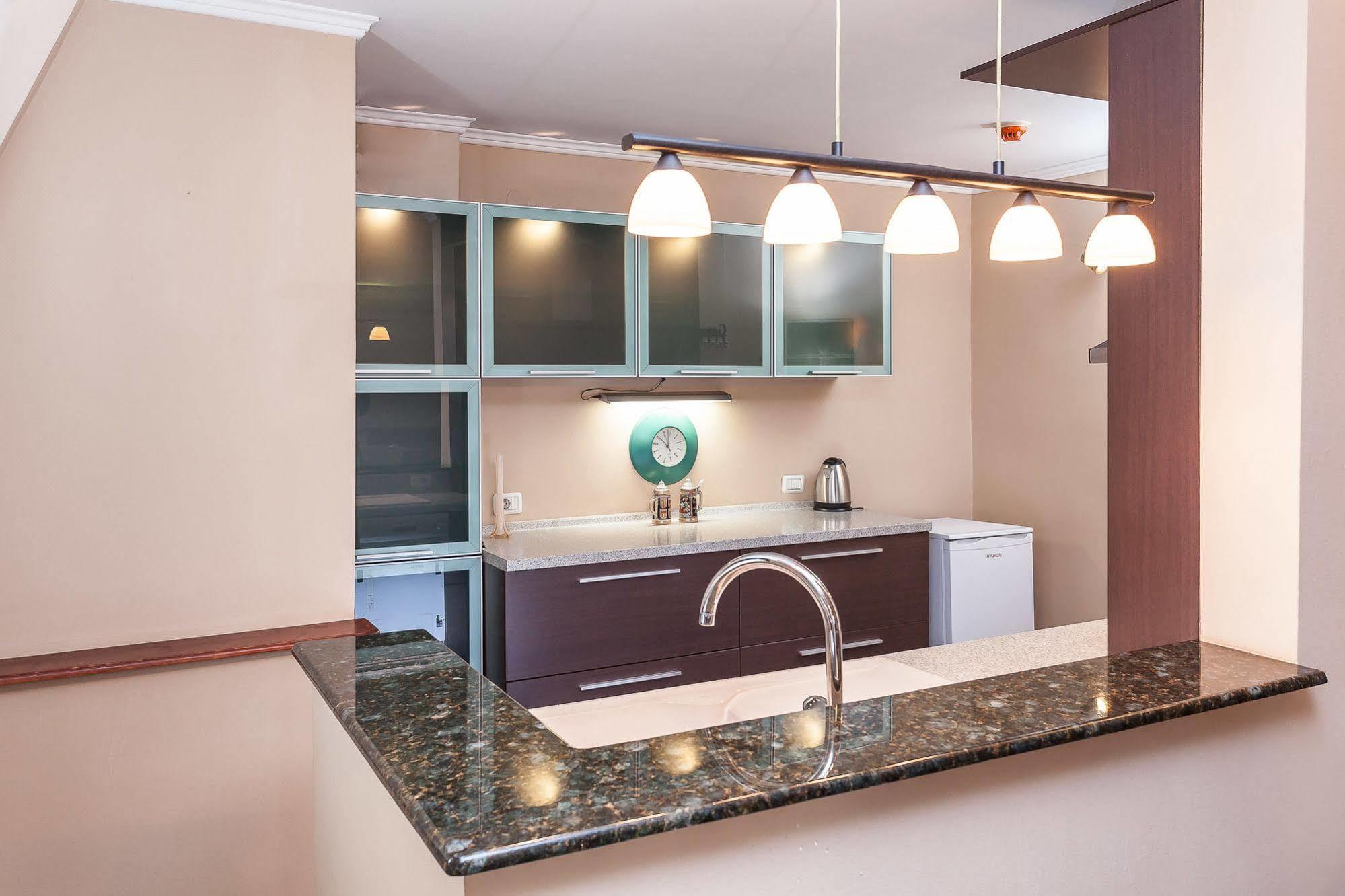 Modern Inn Boutique Hotel Skopje Zewnętrze zdjęcie